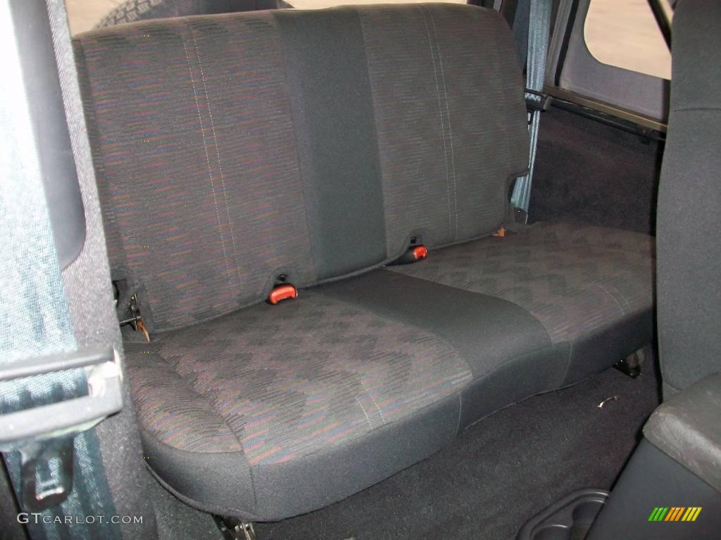 2004 Wrangler X 4x4 - Light Khaki Metallic / Dark Slate Gray photo #14