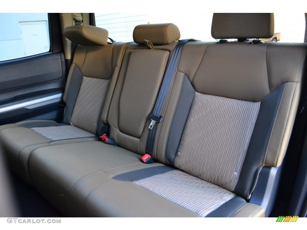 2015 Toyota Tundra SR5 CrewMax 4x4 Rear Seat Photo #99855108