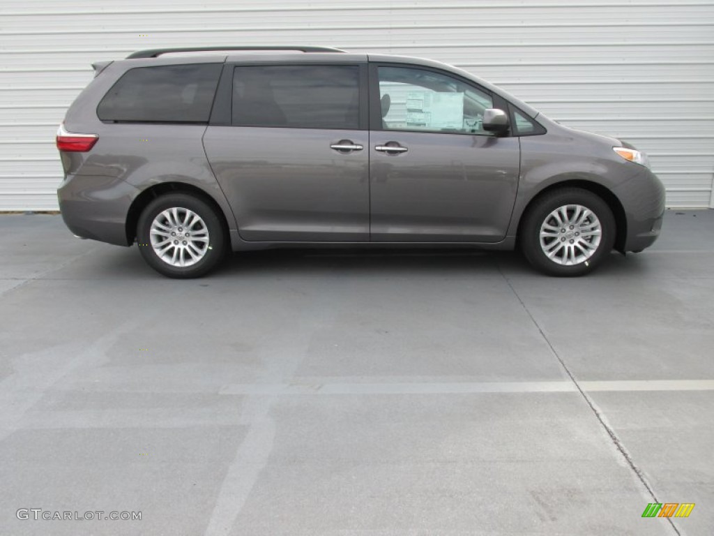 2015 Sienna XLE - Predawn Gray Mica / Bisque photo #3