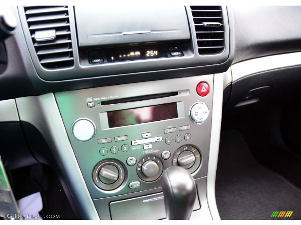 2009 Legacy 2.5i Sedan - Obsidian Black Pearl / Off Black photo #12