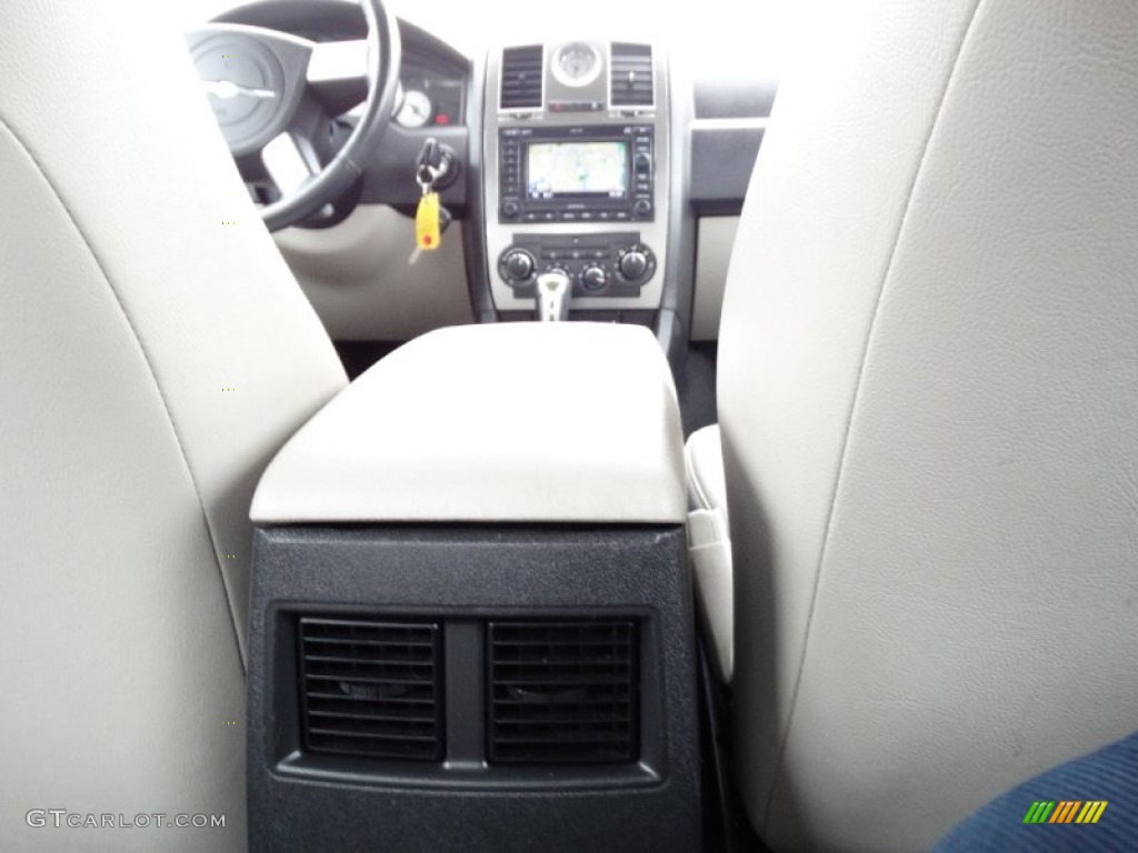 2005 300 Touring - Midnight Blue Pearlcoat / Deep Jade/Light Graystone photo #22