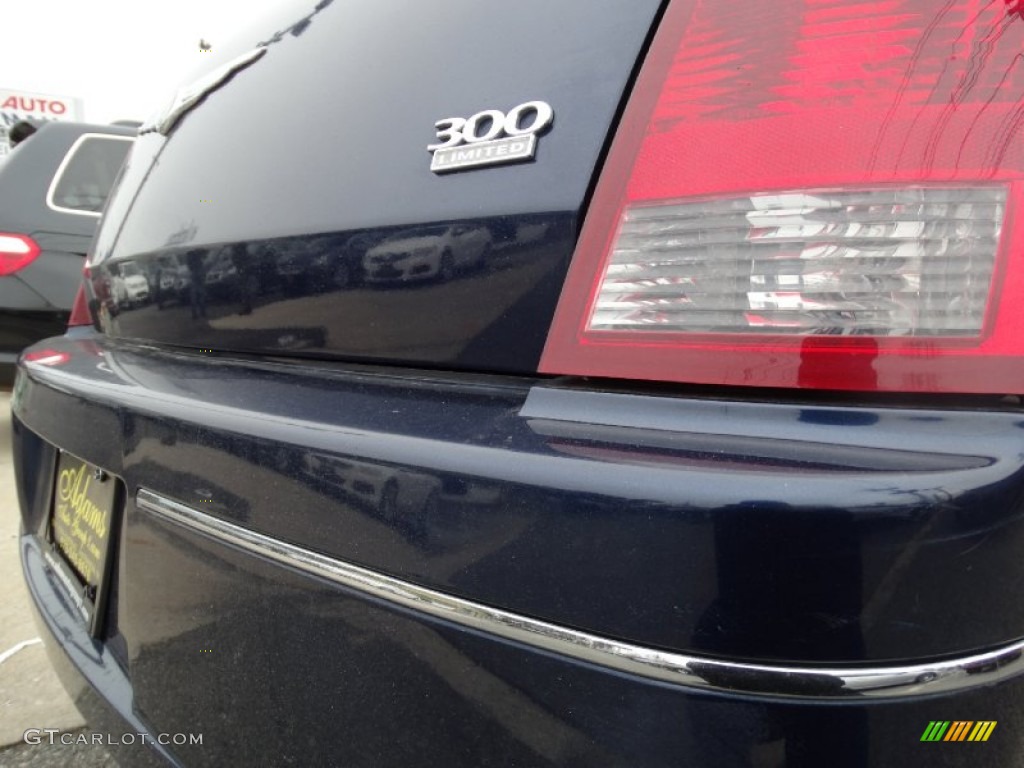 2005 300 Touring - Midnight Blue Pearlcoat / Deep Jade/Light Graystone photo #28