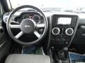 Black - Wrangler Unlimited Sahara 4x4 Photo No. 10