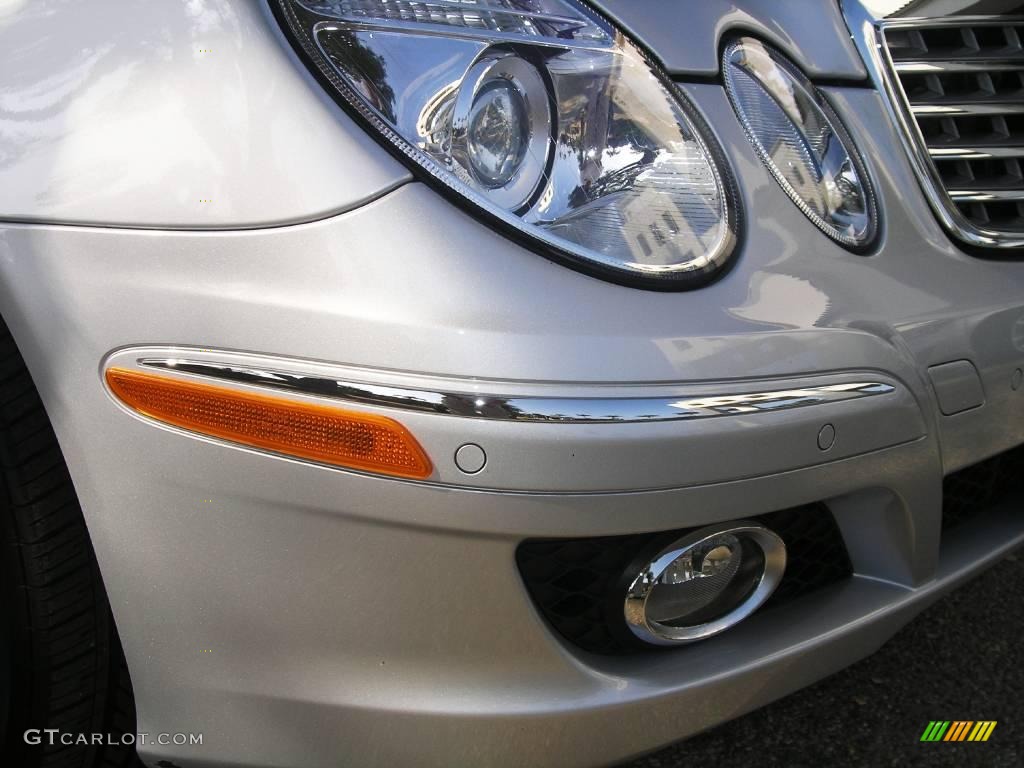 2007 E 550 Sedan - Iridium Silver Metallic / Black photo #9
