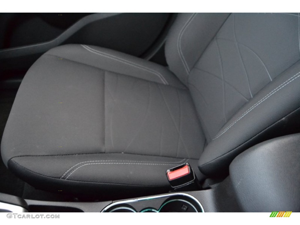 2014 Fiesta SE Hatchback - Ingot Silver / Charcoal Black photo #21