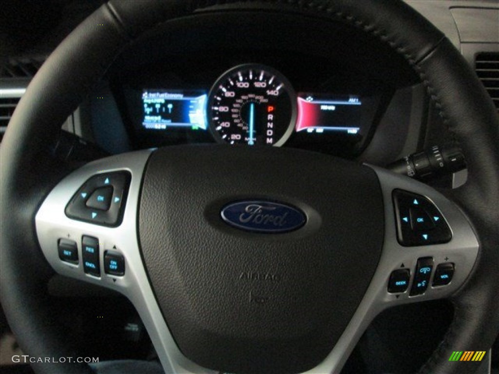 2015 Explorer XLT - Oxford White / Medium Light Stone photo #21