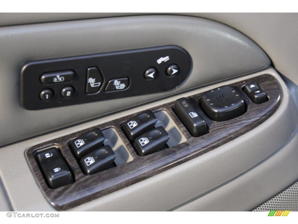 2004 Yukon Denali AWD - Silver Birch Metallic / Stone Gray photo #22