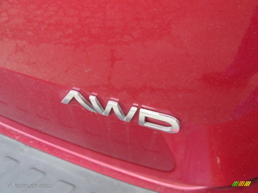 2005 Equinox LT AWD - Salsa Red Metallic / Light Gray photo #7