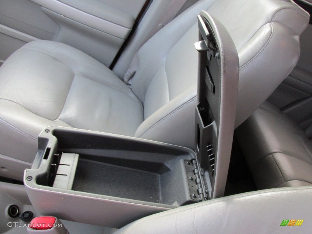 2005 Equinox LT AWD - Salsa Red Metallic / Light Gray photo #28