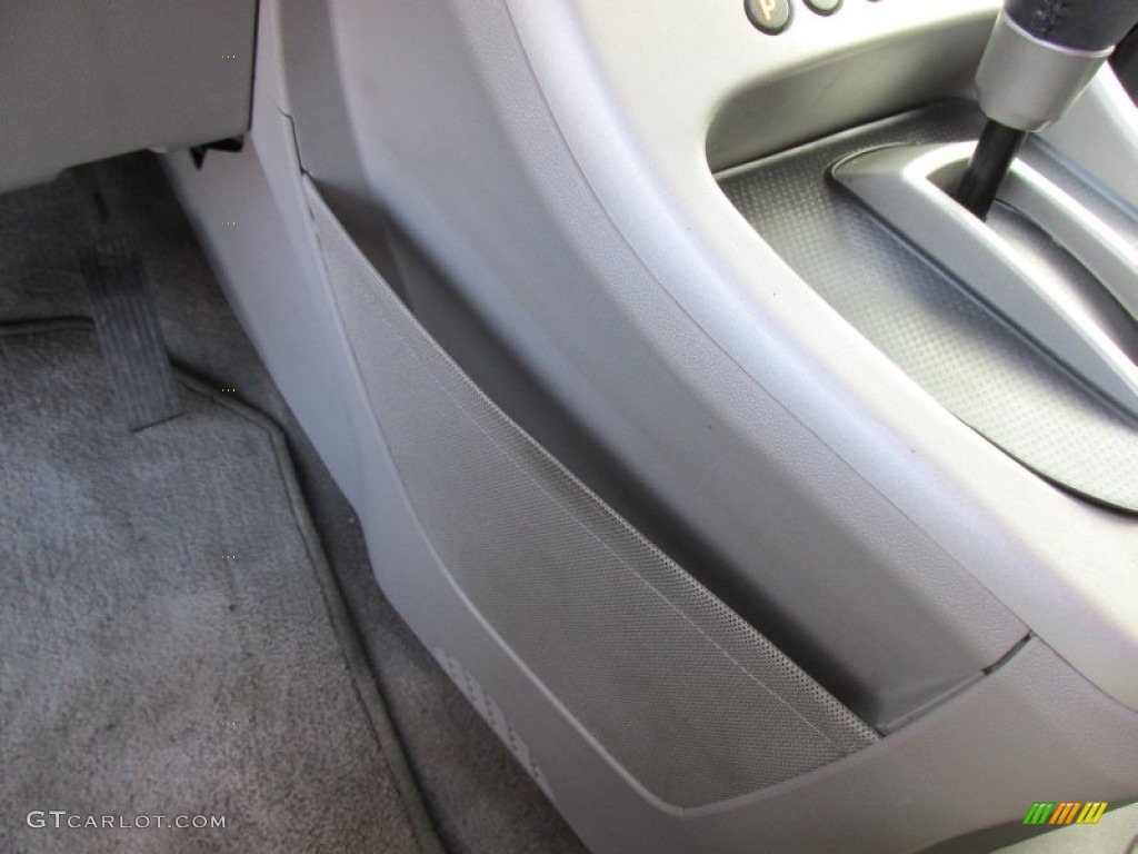2005 Equinox LT AWD - Salsa Red Metallic / Light Gray photo #36