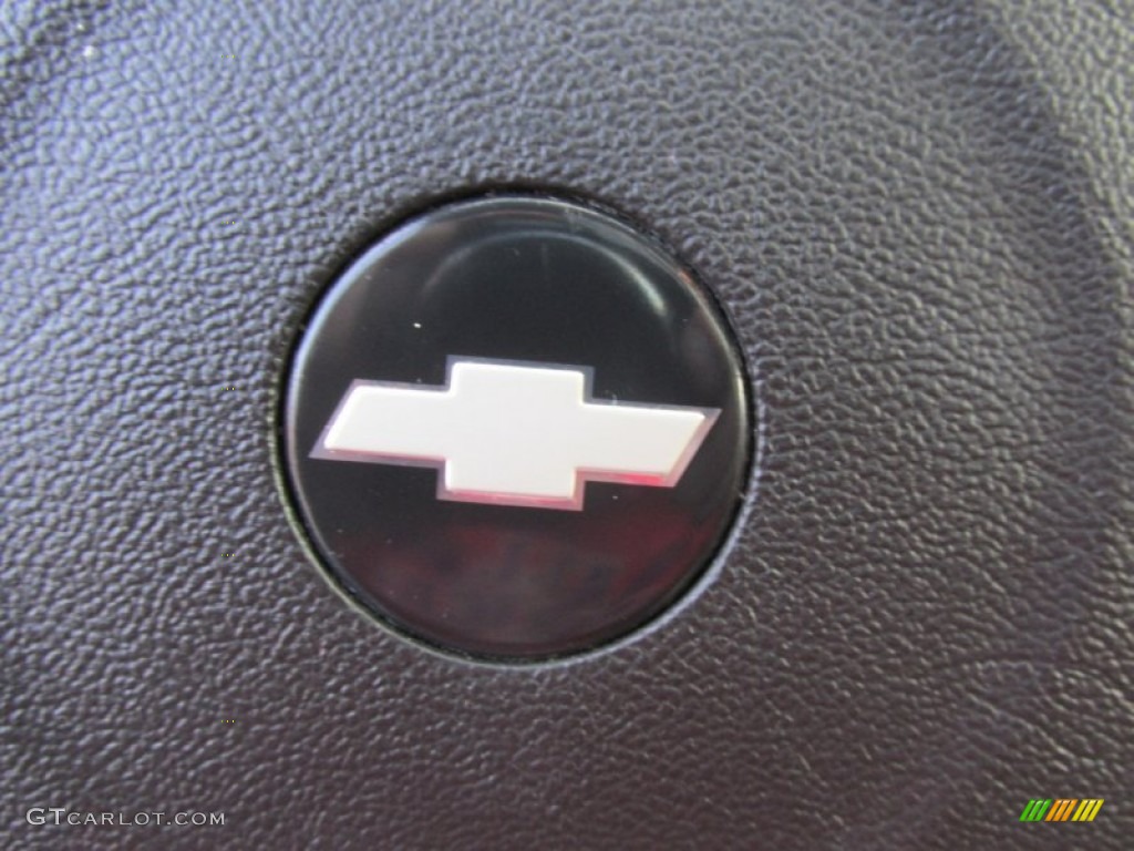 2005 Equinox LT AWD - Salsa Red Metallic / Light Gray photo #38