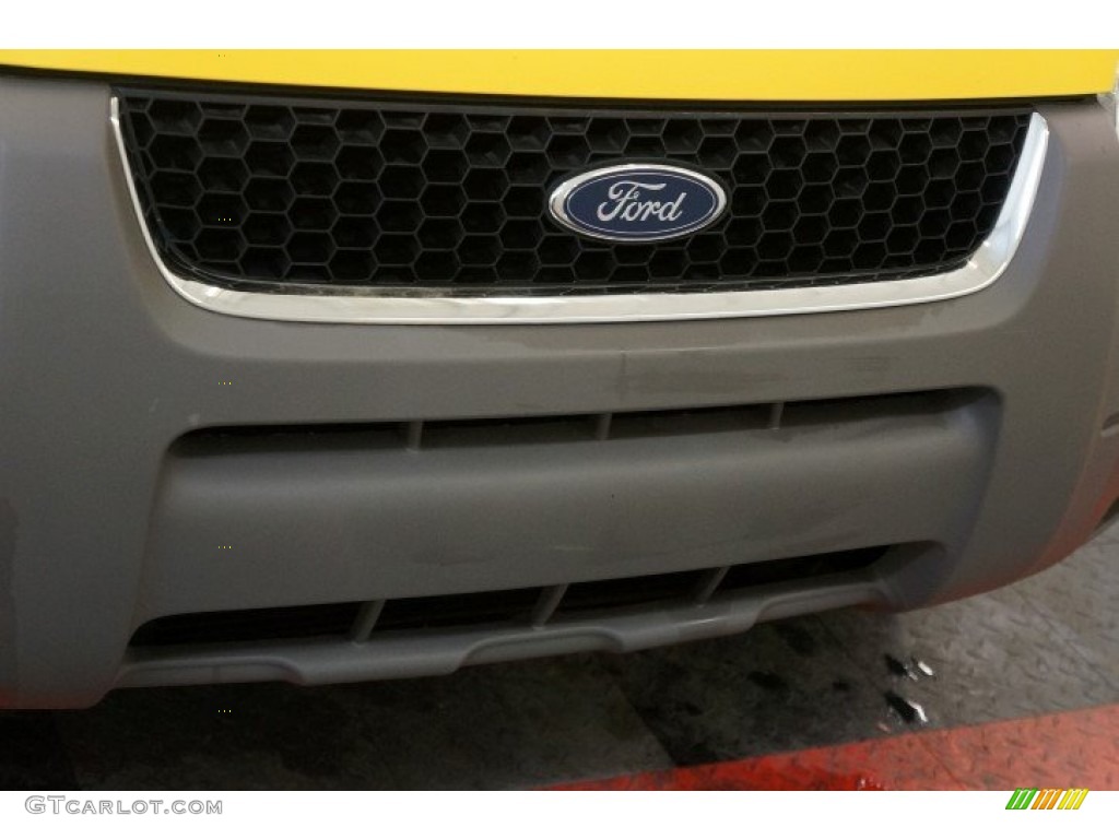 2002 Escape XLT V6 4WD - Chrome Yellow / Medium Graphite photo #37