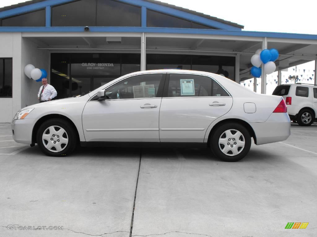 2007 Accord LX Sedan - Alabaster Silver Metallic / Gray photo #18