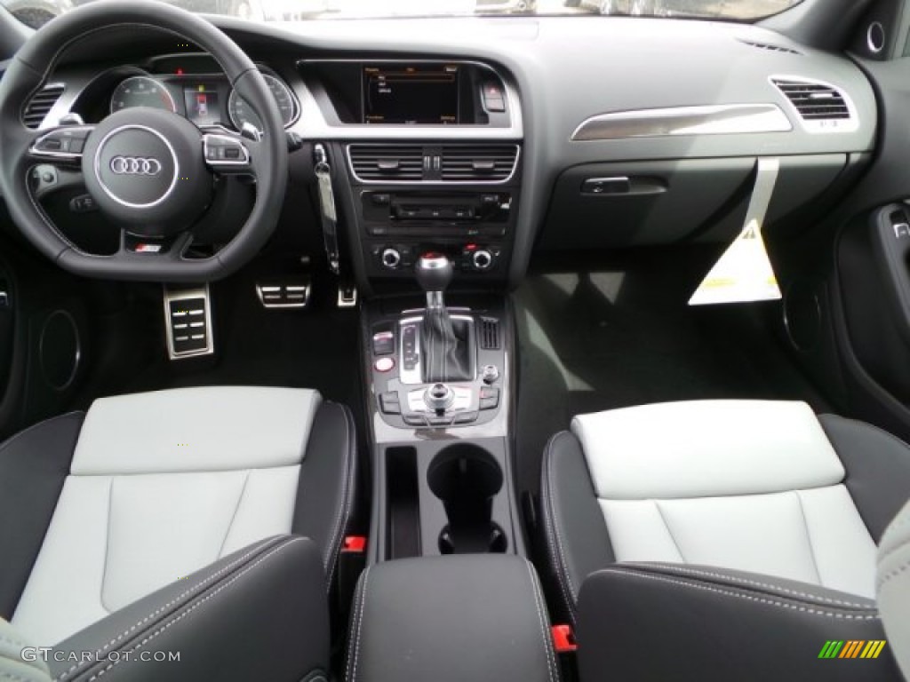 2015 Audi S4 Premium Plus 3.0 TFSI quattro Black/Lunar Silver Dashboard Photo #99898317