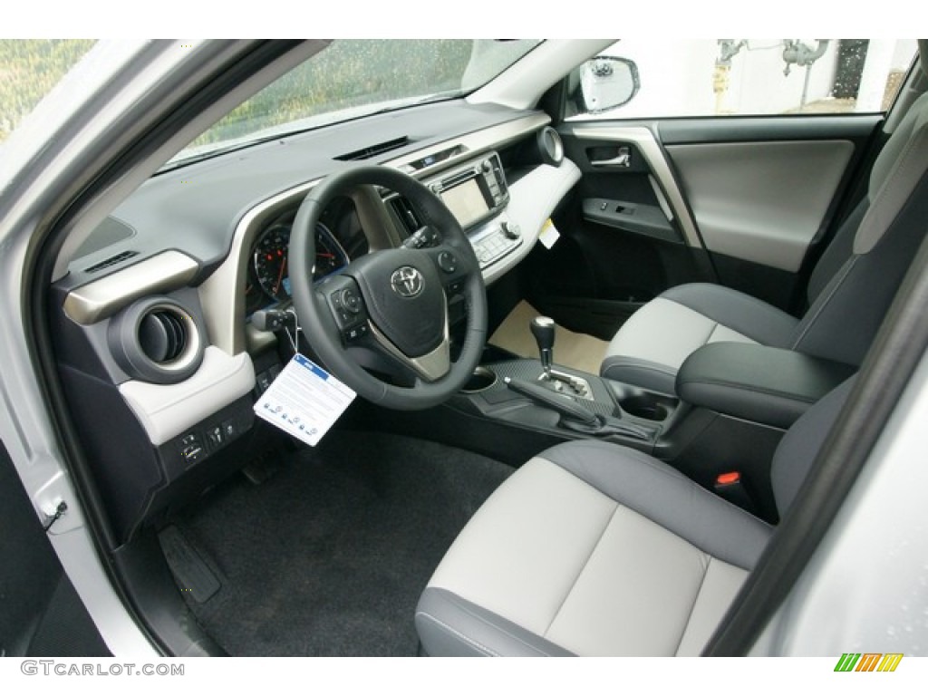 Ash Interior 2015 Toyota RAV4 Limited Photo #99908602