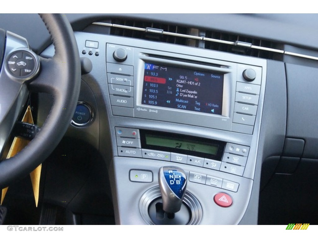 2015 Prius Persona Series Hybrid - Absolutely Red / Black photo #6