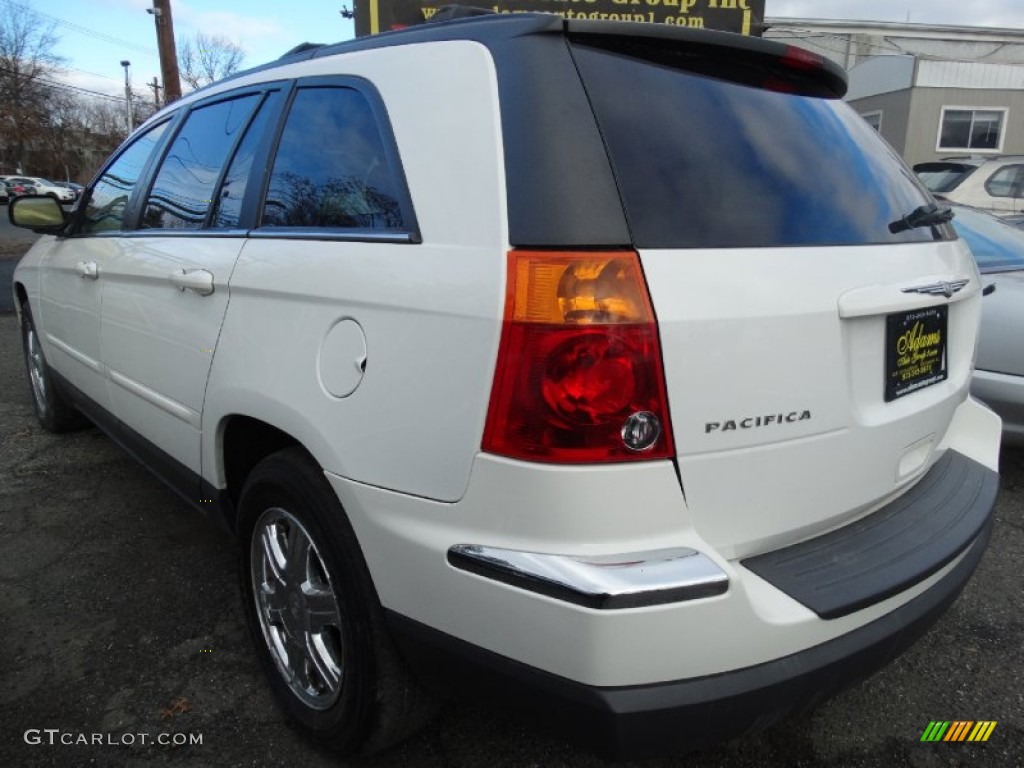 2004 Pacifica AWD - Stone White / Deep Jade/Light Taupe photo #5