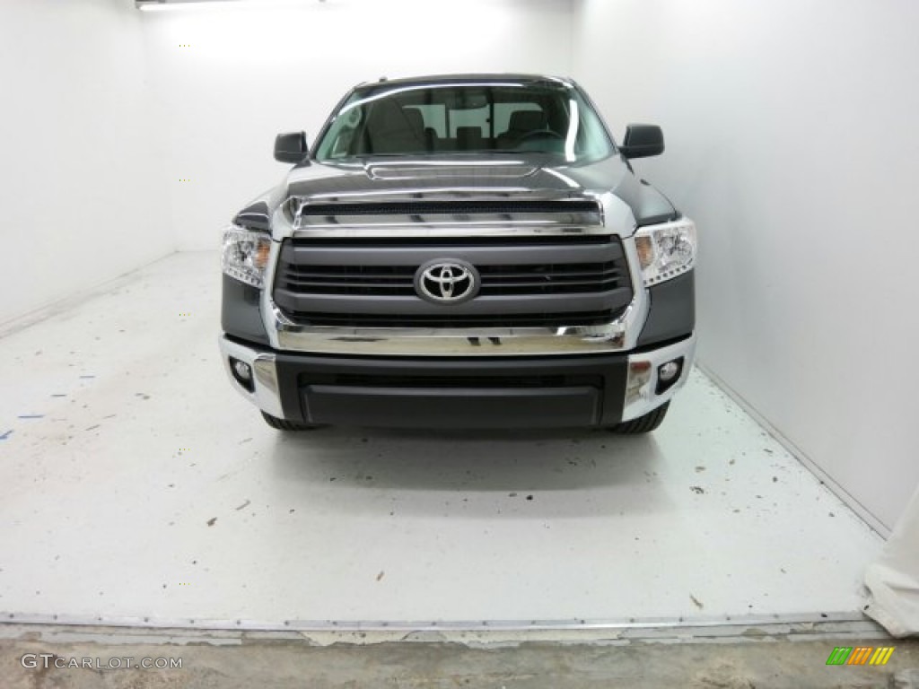 2015 Tundra SR5 Double Cab - Magnetic Gray Metallic / Graphite photo #5