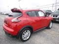 2015 Cayenne Red Nissan Juke SV AWD  photo #3