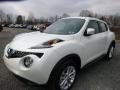 Front 3/4 View of 2015 Juke S AWD