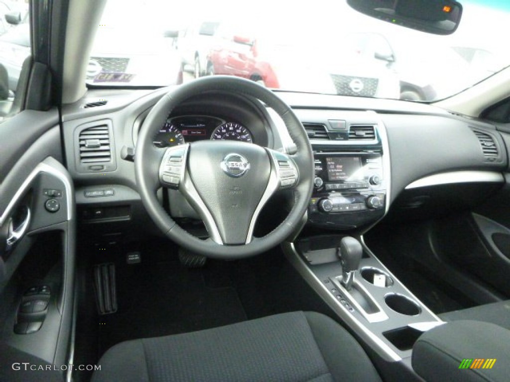 2015 Altima 2.5 SV - Storm Blue / Charcoal photo #14