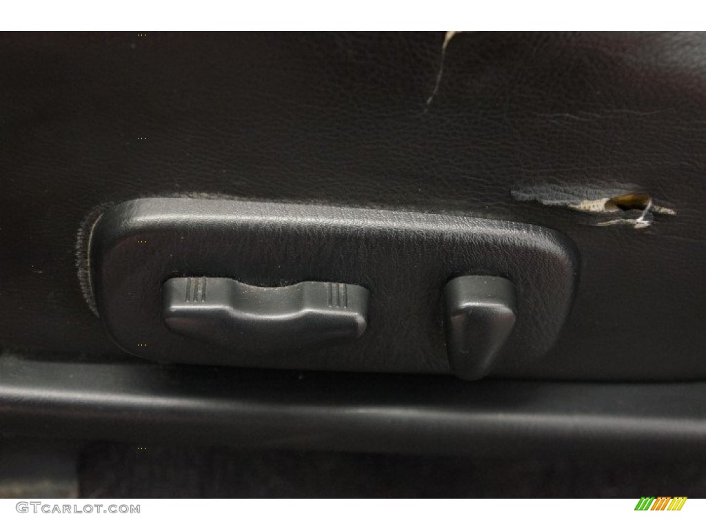 2003 Pathfinder SE 4x4 - Polished Pewter Metallic / Charcoal photo #20