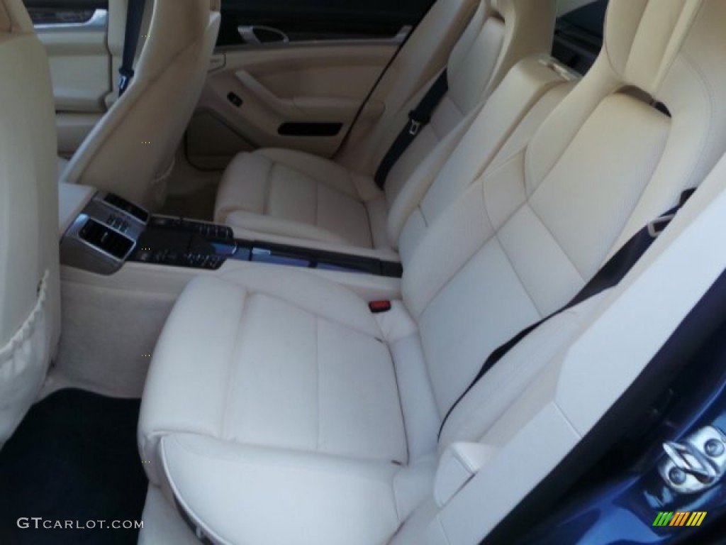 2010 Porsche Panamera Turbo Rear Seat Photo #99919237