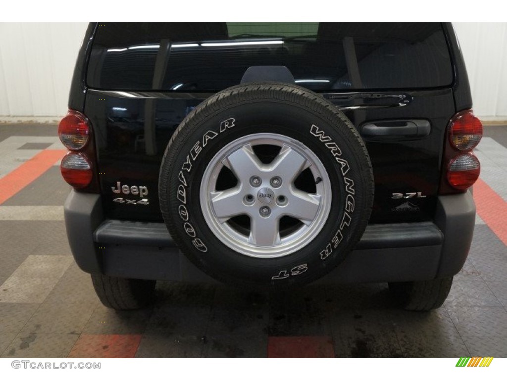 2006 Liberty Sport 4x4 - Black / Medium Slate Gray photo #48