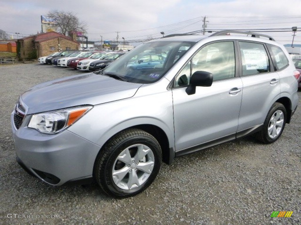 Ice Silver Metallic 2015 Subaru Forester 2.5i Exterior Photo #99920902