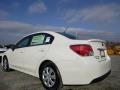Crystal White Silica - Impreza 2.0i 4 Door Photo No. 3