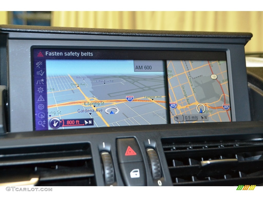 2012 BMW Z4 sDrive28i Navigation Photos