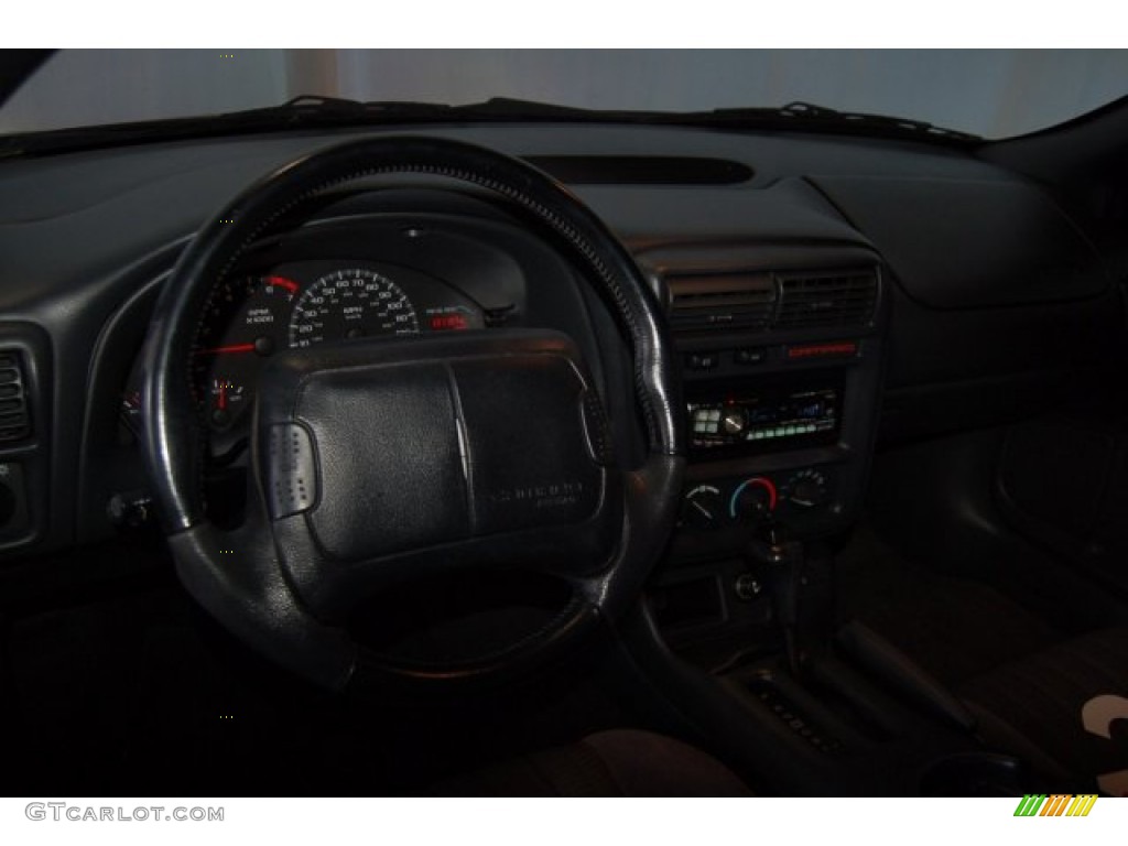 1999 Camaro Coupe - Bright Red / Dark Gray photo #13