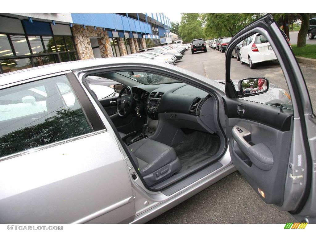 2006 Accord EX-L V6 Sedan - Alabaster Silver Metallic / Gray photo #11