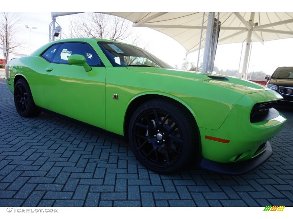 Sublime Green Pearl 2015 Dodge Challenger R/T Scat Pack Exterior Photo #99932349