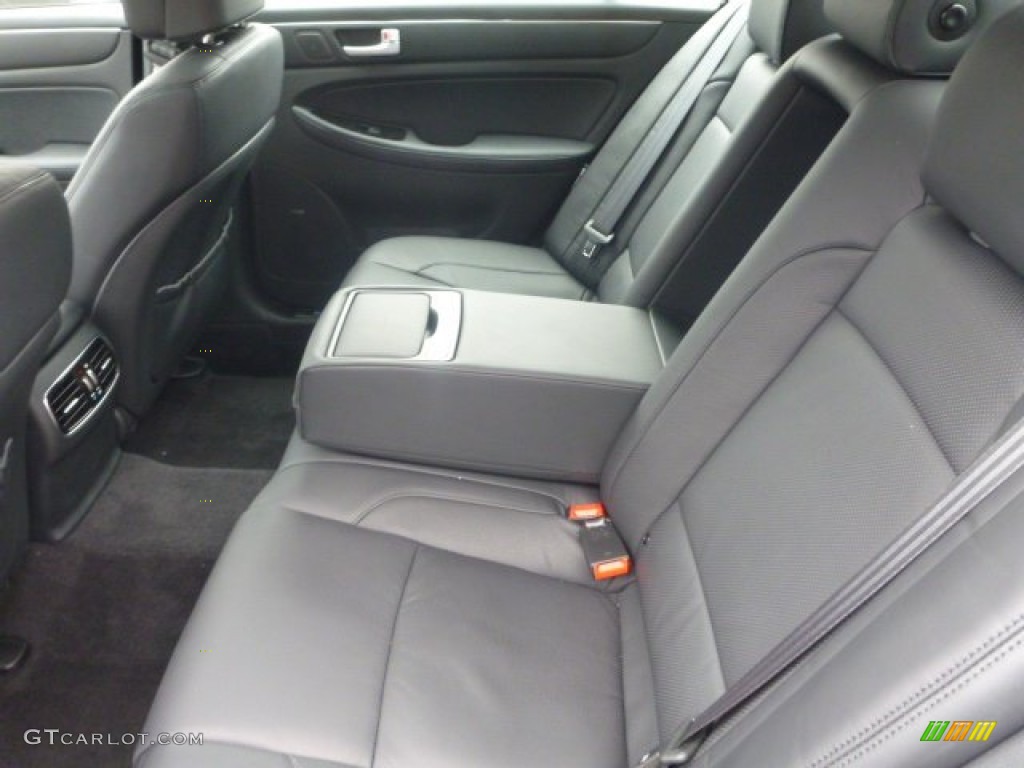 2014 Hyundai Genesis 5.0 R-Spec Sedan Rear Seat Photos