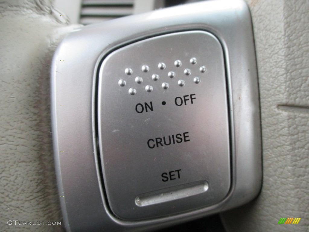 2007 Aspen Limited HEMI 4WD - Brilliant Black Crystal Pearl / Dark Khaki/Light Graystone photo #12