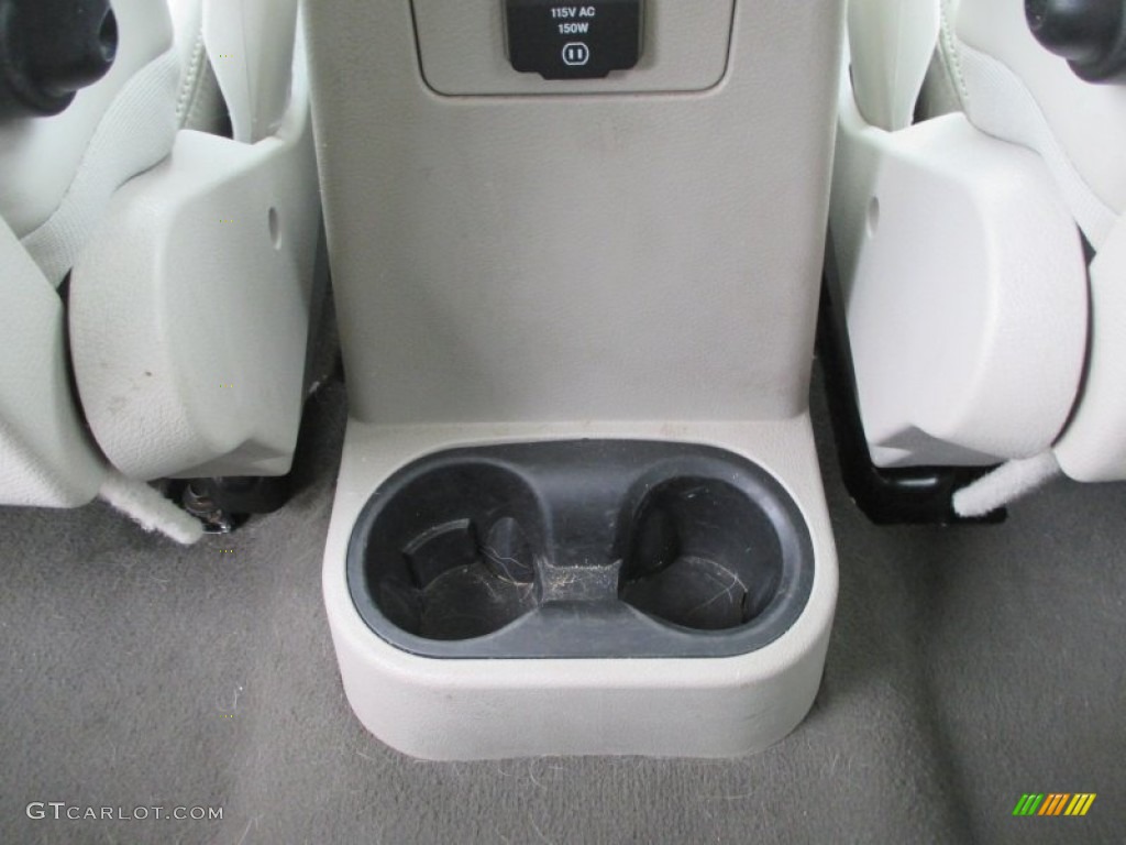2007 Aspen Limited HEMI 4WD - Brilliant Black Crystal Pearl / Dark Khaki/Light Graystone photo #22