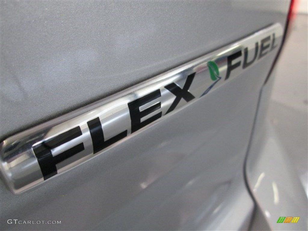 2015 Explorer XLT - Ingot Silver / Charcoal Black photo #8
