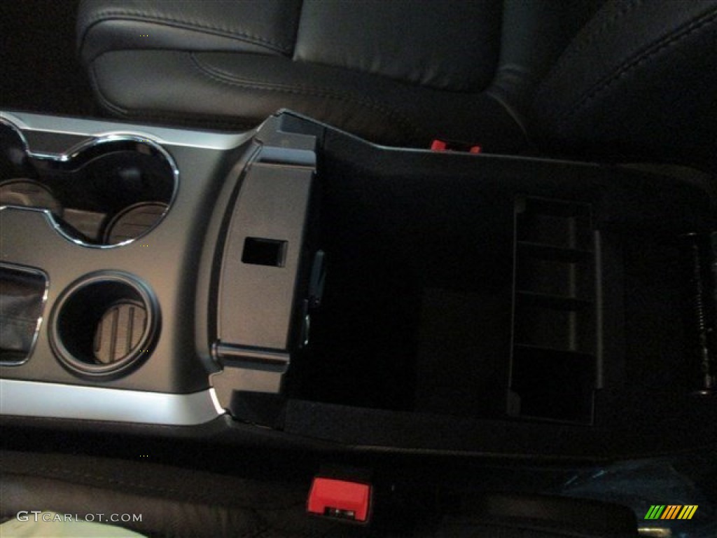2015 Explorer XLT - Ingot Silver / Charcoal Black photo #27