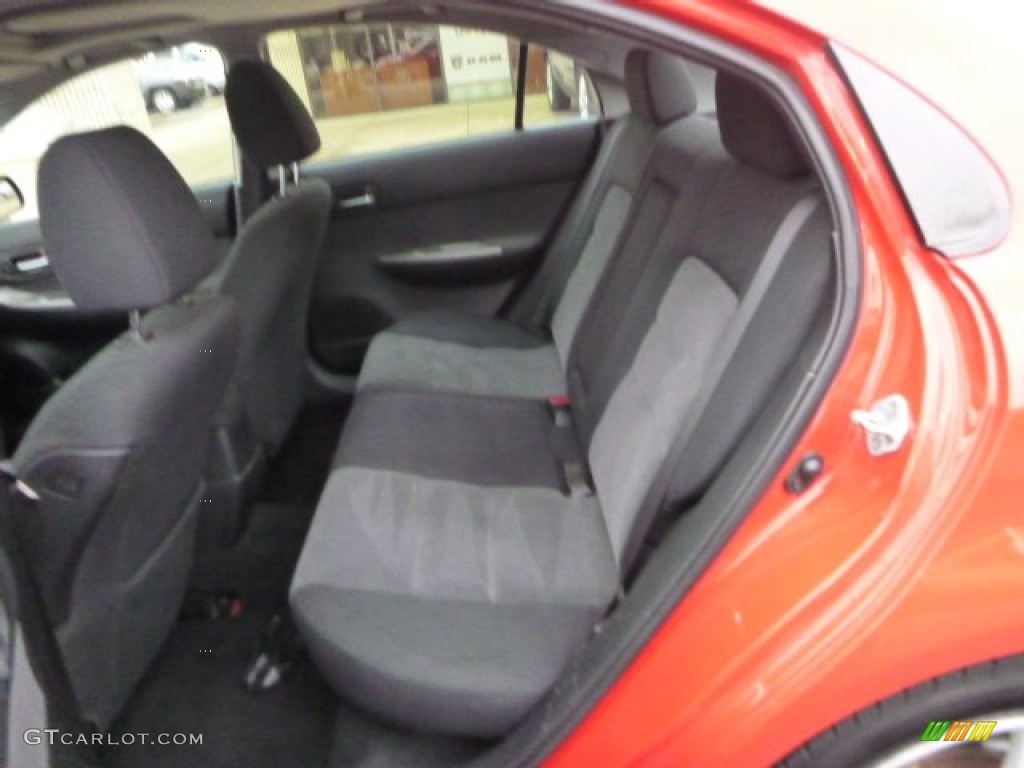2005 MAZDA6 i Sport Hatchback - Volcanic Red / Black photo #14