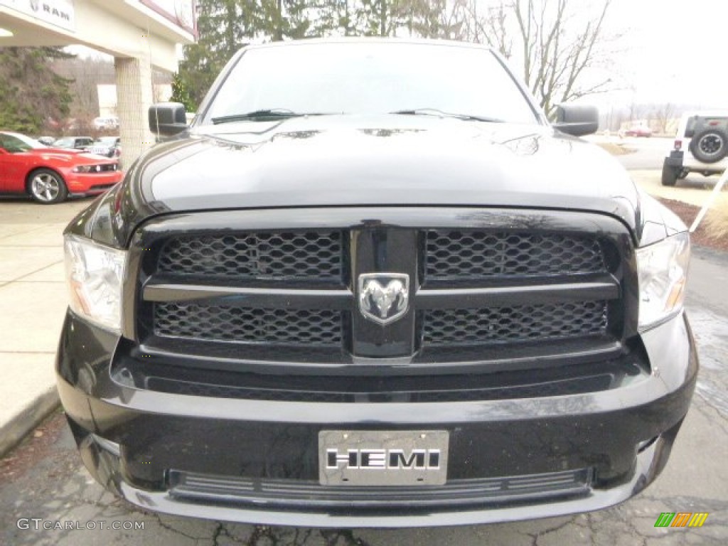 2012 Ram 1500 ST Regular Cab 4x4 - Black / Dark Slate Gray/Medium Graystone photo #10