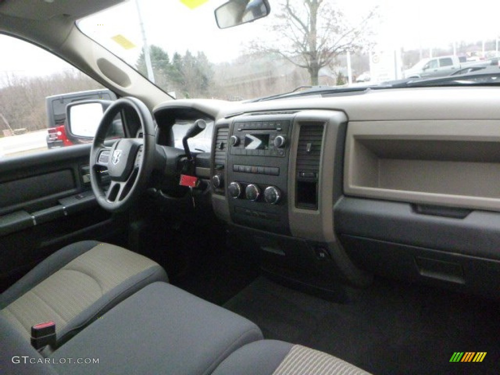 2012 Ram 1500 ST Regular Cab 4x4 - Black / Dark Slate Gray/Medium Graystone photo #14