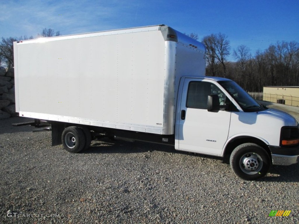 Summit White 2015 GMC Savana Cutaway 4500 Commercial Moving Truck Exterior Photo #99943710