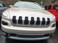 Cashmere Pearl - Cherokee Limited 4x4 Photo No. 8