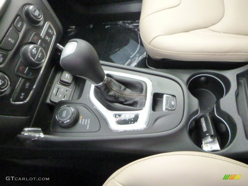 2015 Jeep Cherokee Limited 4x4 Transmission Photos