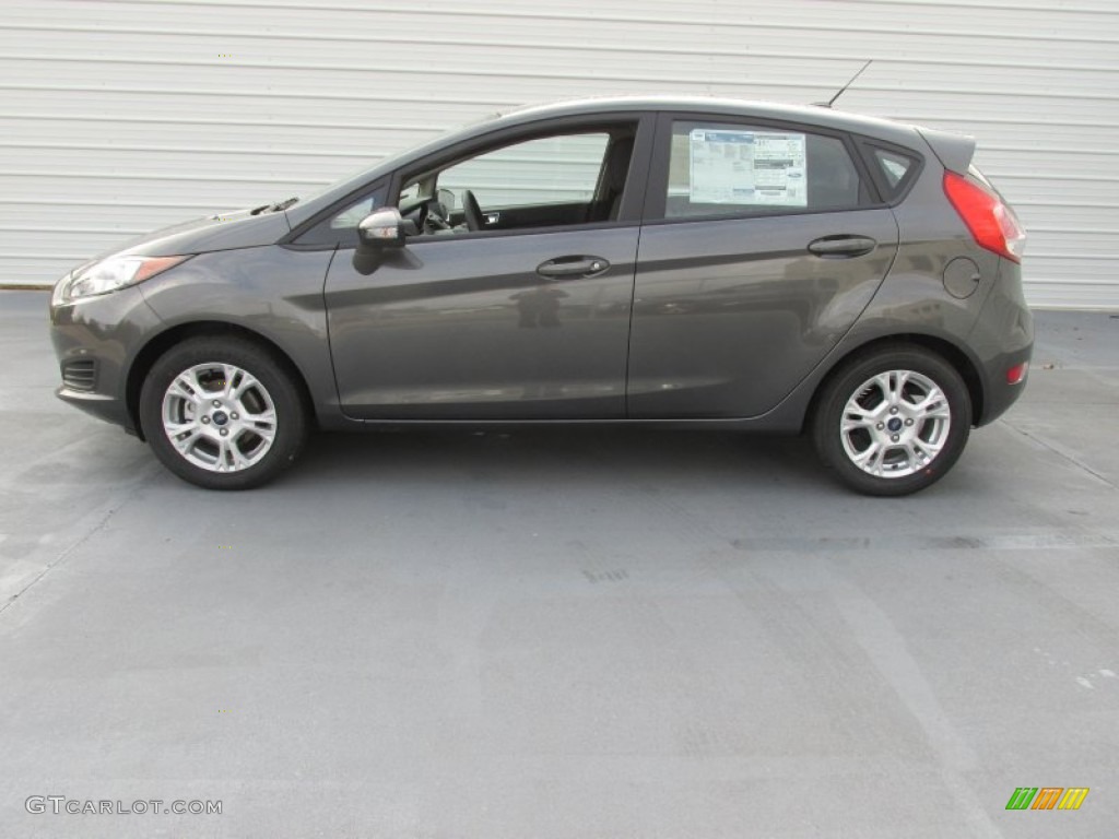 Magnetic Metallic 2015 Ford Fiesta SE Hatchback Exterior Photo #99947031