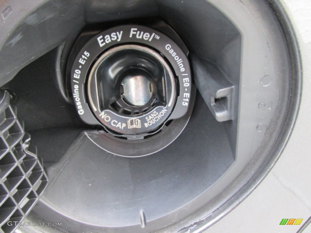 2015 Fiesta SE Hatchback - Magnetic Metallic / Charcoal Black photo #13