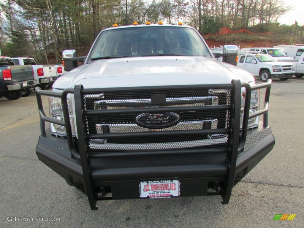 2012 F350 Super Duty King Ranch Crew Cab 4x4 - Oxford White / Chaparral Leather photo #11