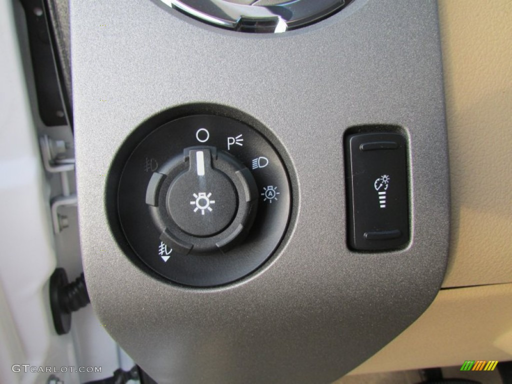 2012 F350 Super Duty King Ranch Crew Cab 4x4 - Oxford White / Chaparral Leather photo #35