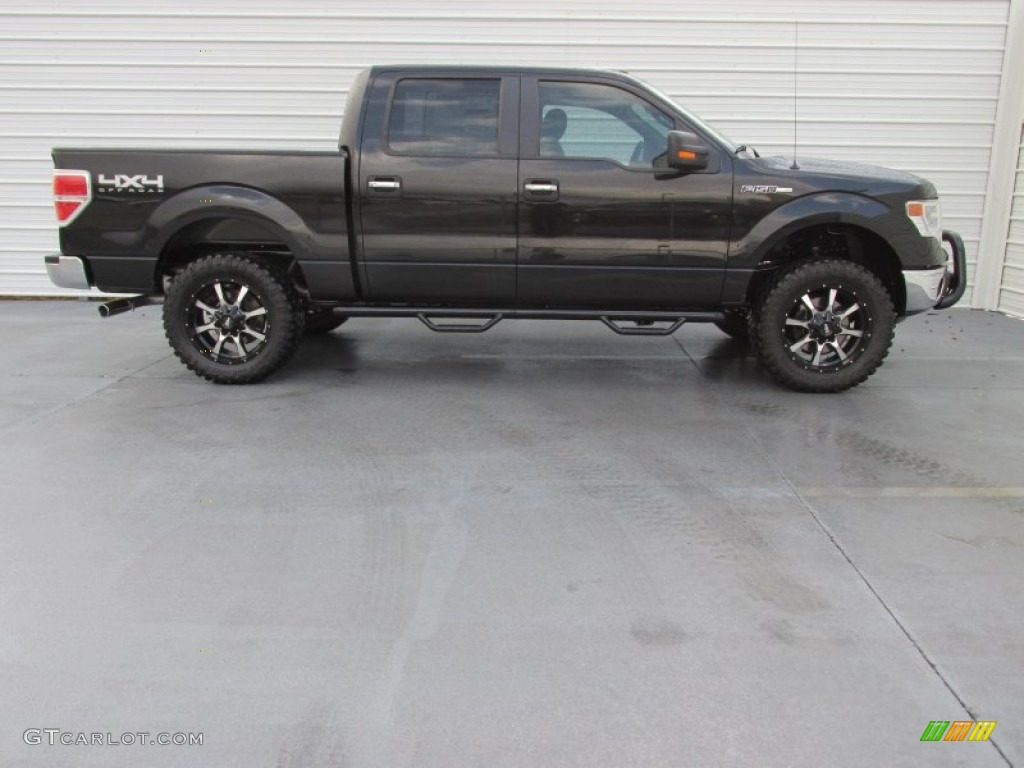 2014 F150 XLT SuperCrew 4x4 - Tuxedo Black / Steel Grey photo #3